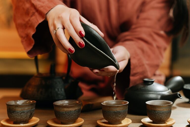 Read more about the article Gongfu Cha : Chinese Tea Ceremony